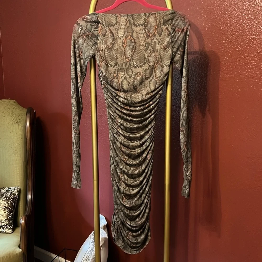 Mesh Snake Print Mini - Picture 4 of 4